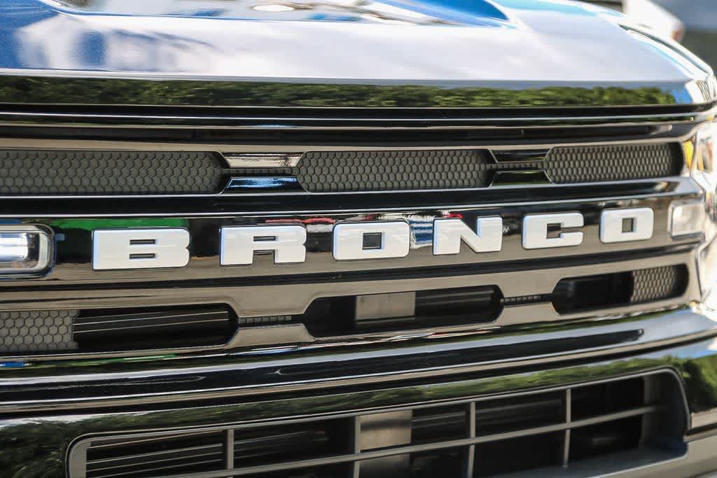 New 2023 Ford Bronco Sport Outer Banks w/ Tech Package AWD/4WD image 5