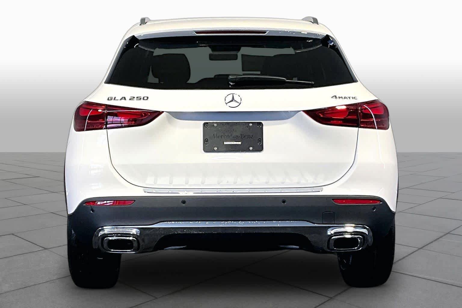 New 2026 Mercedes-Benz GLA 250 4MATIC image 4