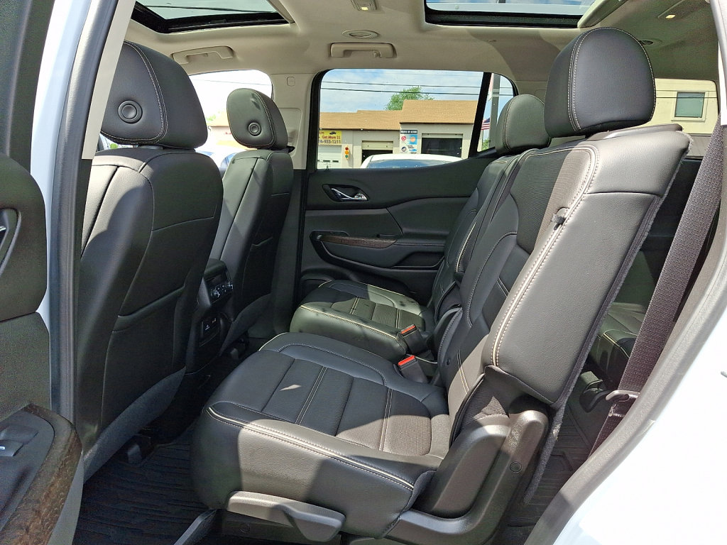 Used 2023 GMC Acadia Denali AWD/4WD image 20