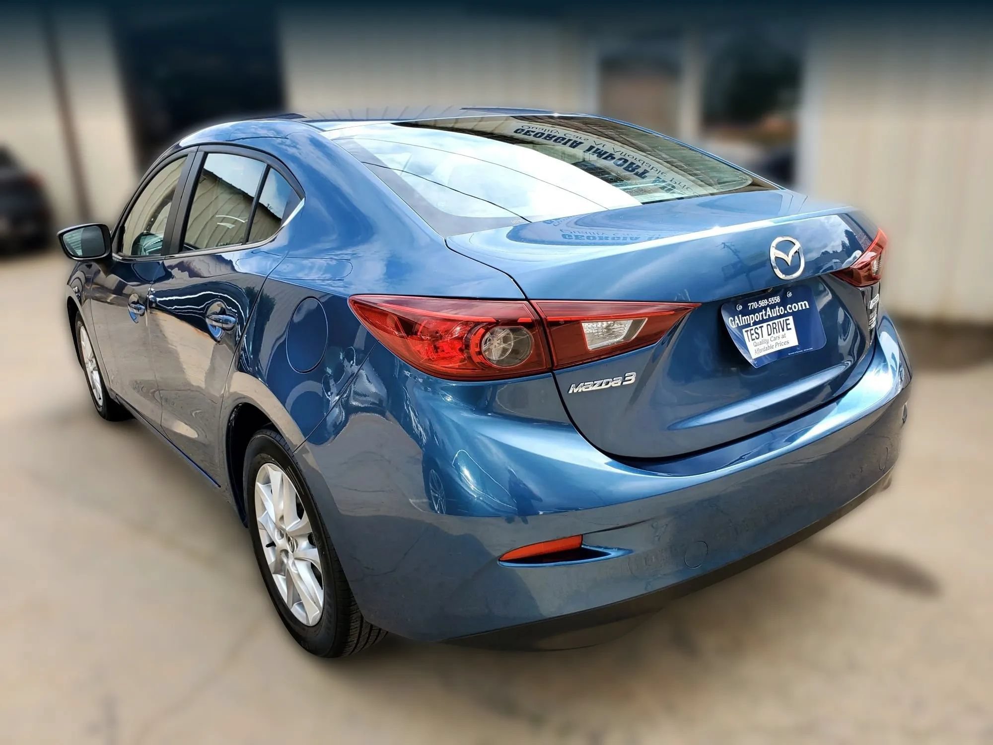 Used 2017 MAZDA MAZDA3 Sport w/ Preferred Equipment Package FWD image 11