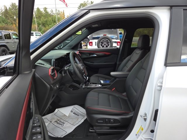 New 2025 Chevrolet TrailBlazer RS w/ Convenience Package image 22