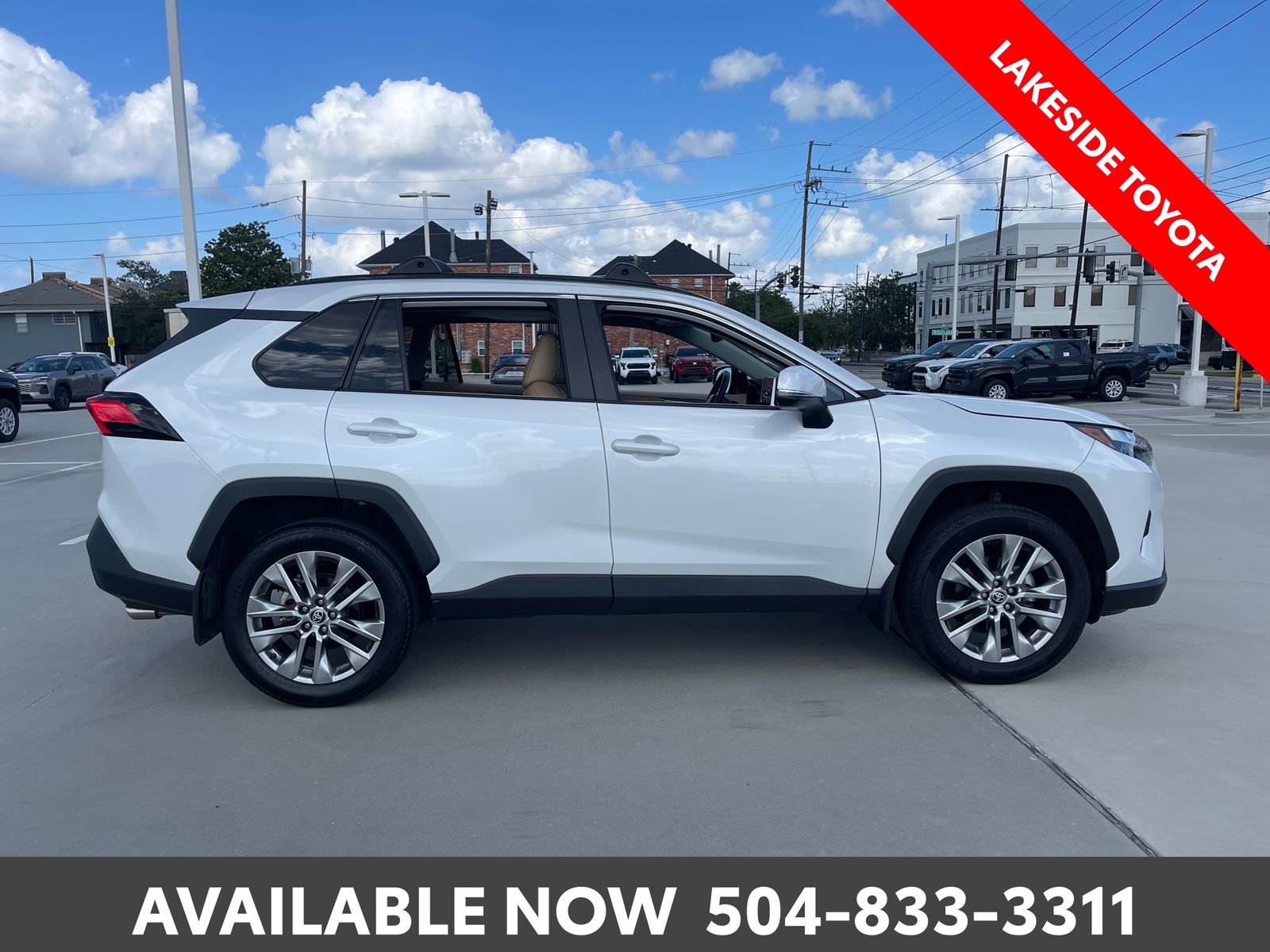 Certified 2024 Toyota RAV4 XLE Premium FWD image 7