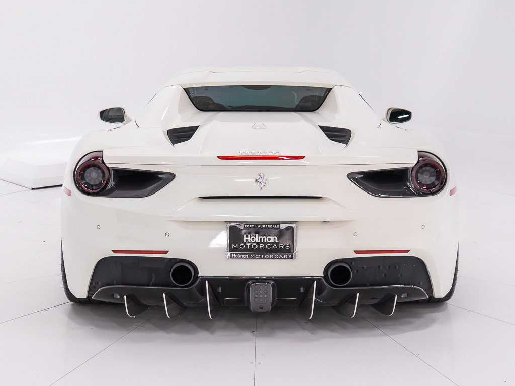 Used 2018 Ferrari 488 Spider RWD image 13
