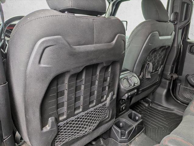 Used 2018 Jeep Wrangler Unlimited Rubicon image 24