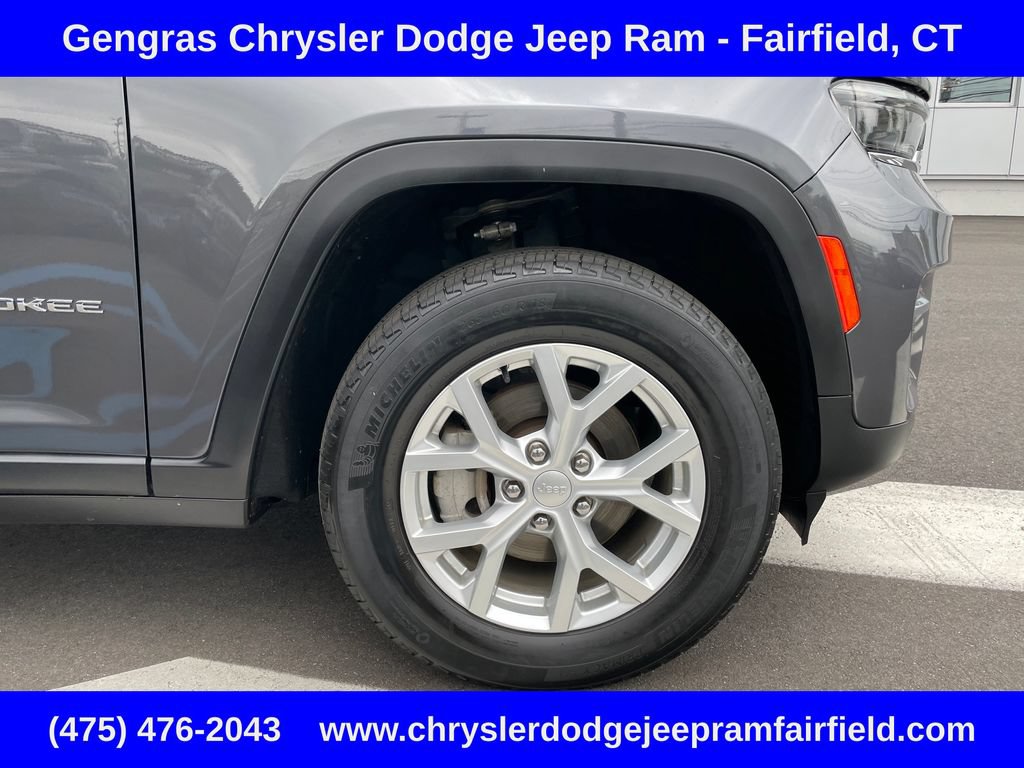 Certified 2023 Jeep Grand Cherokee Limited AWD/4WD image 7