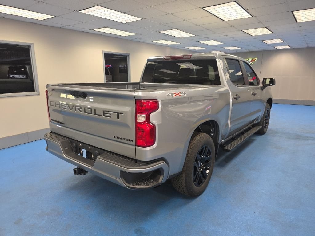 Certified 2023 Chevrolet Silverado 1500 Custom w/ LPO, Dark Essentials Package AWD/4WD image 3