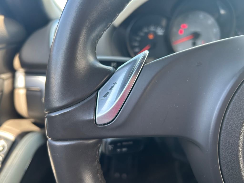 Used 2013 Porsche Boxster S RWD image 19
