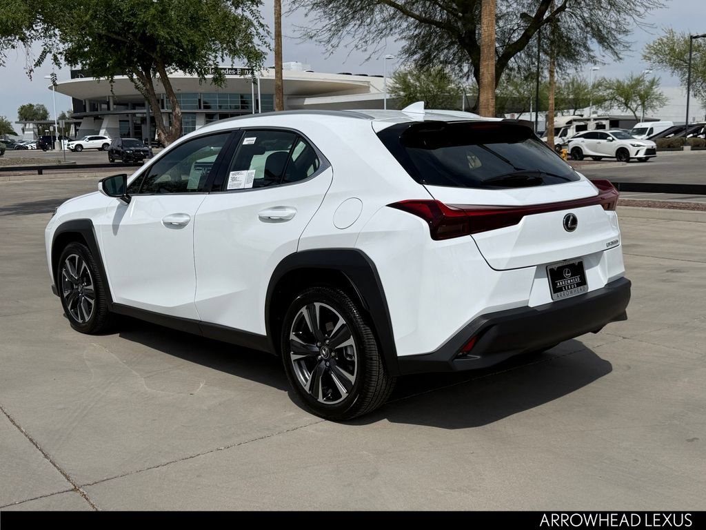Certified 2026 Lexus UX 300h FWD w/ Accessory Package (Z1) image 5
