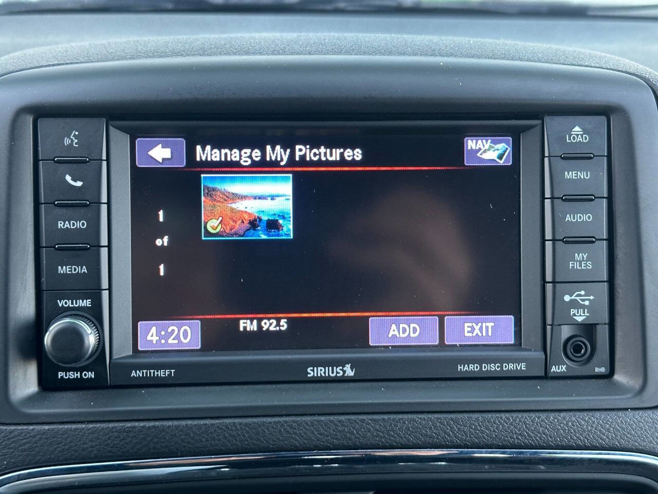 Used 2018 Dodge Grand Caravan SXT image 37