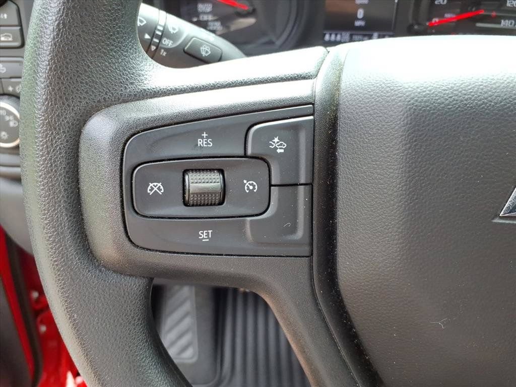 Used 2026 Chevrolet Silverado 1500 Custom w/ Turbomax Blackout Package AWD/4WD image 29