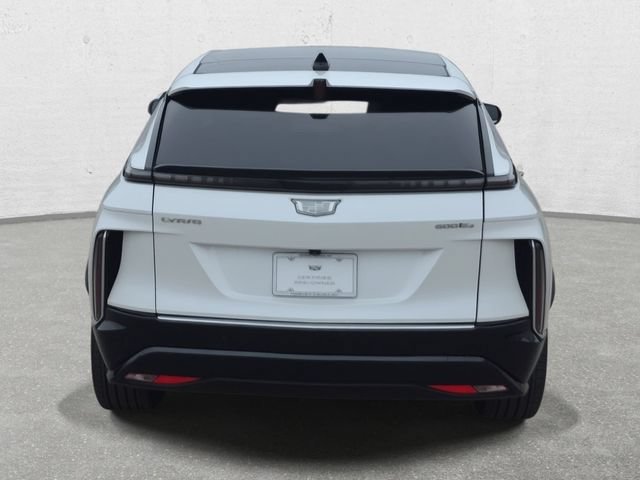 Certified 2024 Cadillac Lyriq Luxury w/ LPO, Floor Liner Package AWD/4WD image 6