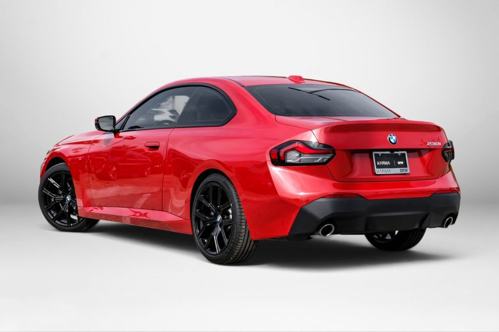 Used 2024 BMW 230i Coupe w/ Premium Package RWD image 7