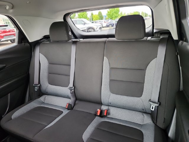 Used 2025 Chevrolet TrailBlazer LT AWD/4WD image 26