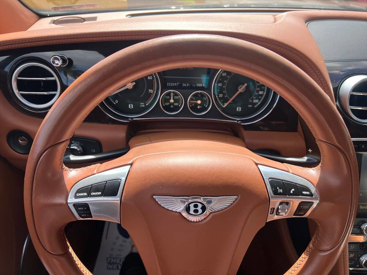 Used 2017 Bentley Continental GT image 15