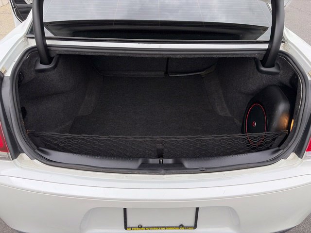 Used 2015 Chrysler 300 S RWD image 21