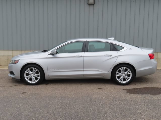 Used 2015 Chevrolet Impala LT w/ Convenience Package FWD image 6