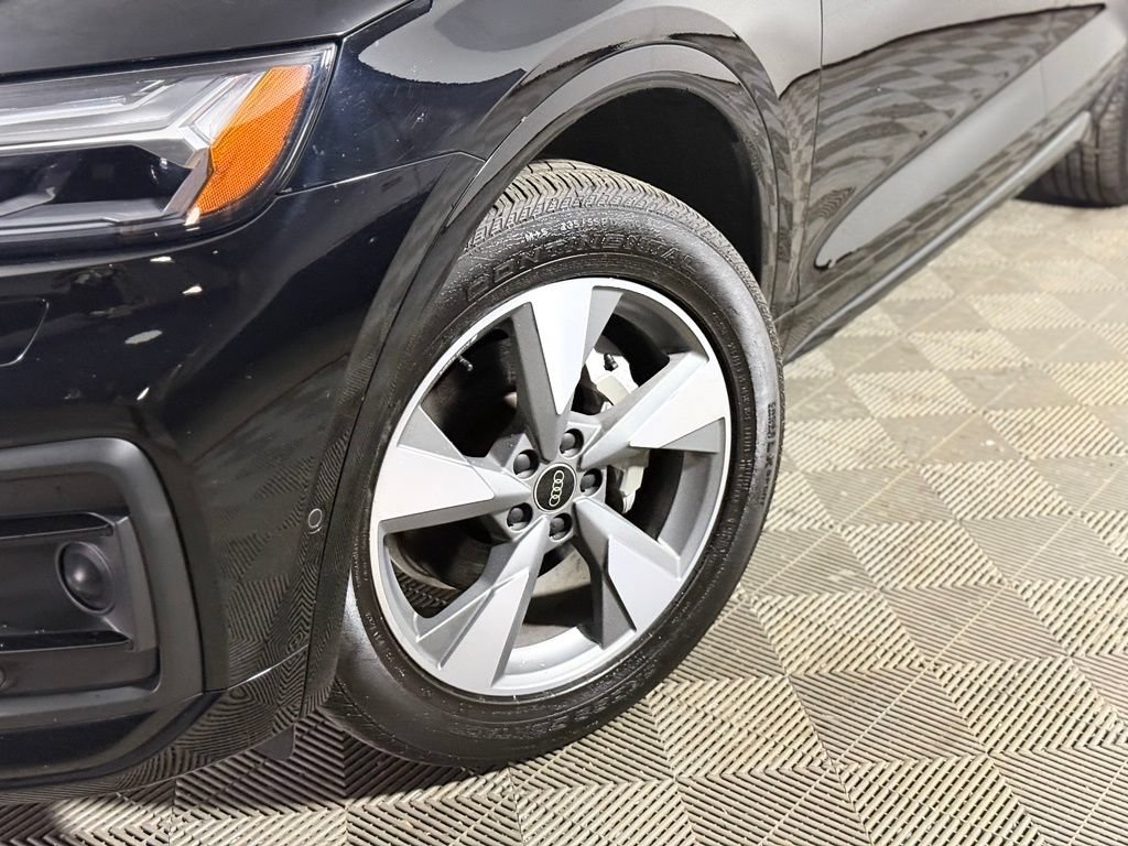 Used 2025 Audi Q5 Prestige w/ Prestige Package AWD/4WD video 2