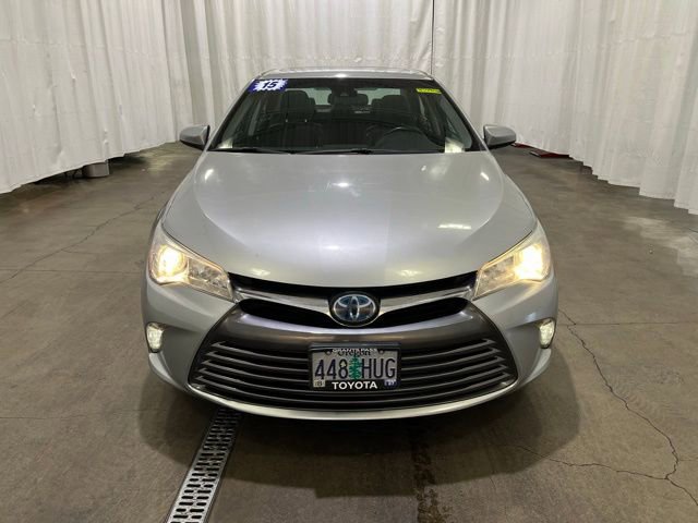 Used 2015 Toyota Camry XLE w/ Moonroof Package image 9