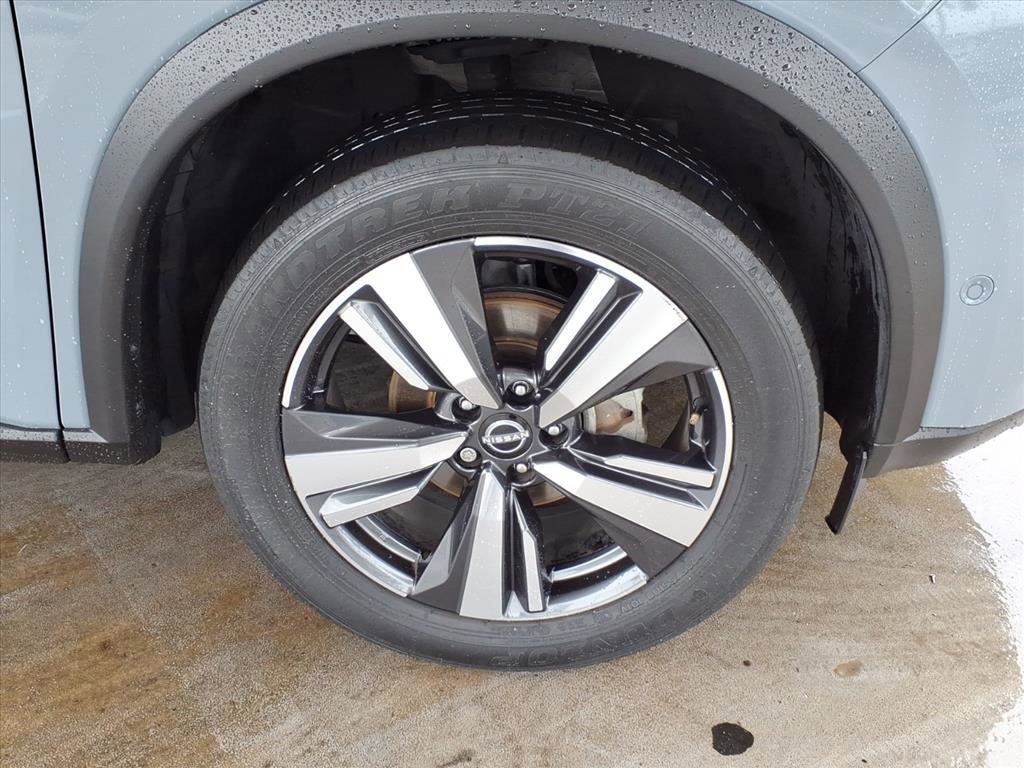 Certified 2023 Nissan Rogue Platinum w/ Platinum Premium Package image 13