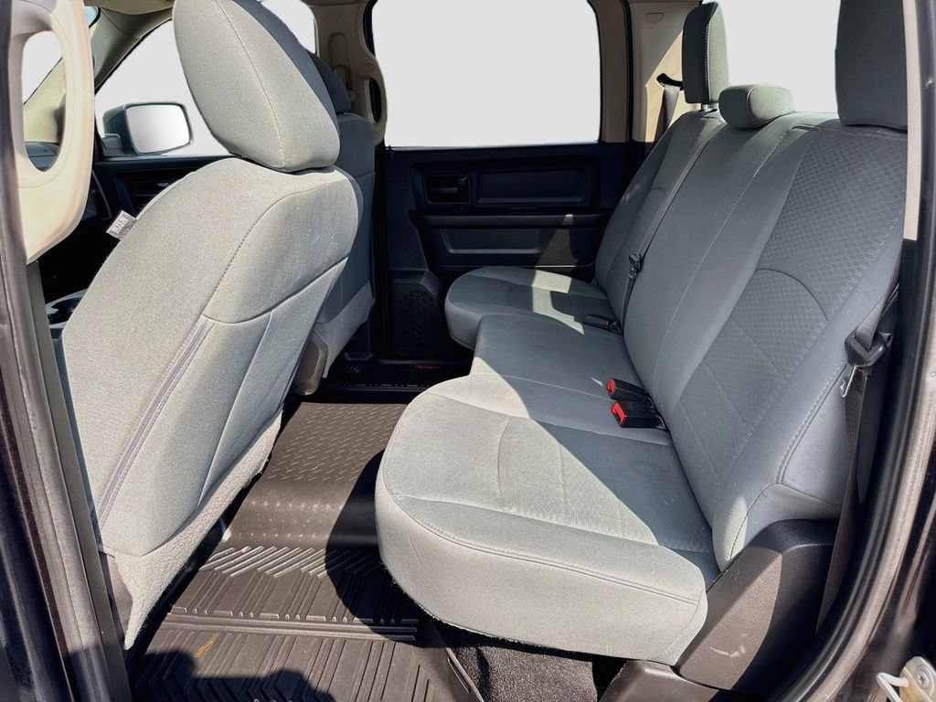 Used 2019 RAM 1500 Express w/ Wheel & Sound Group AWD/4WD image 25
