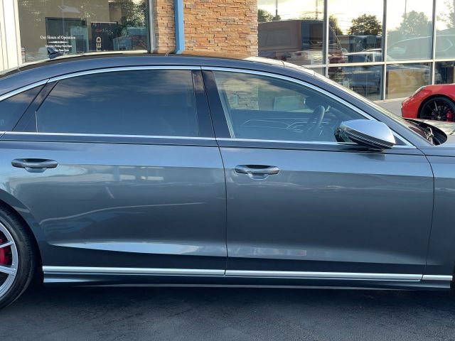 Used 2023 Audi S8 w/ S8 Executive Package AWD/4WD image 21