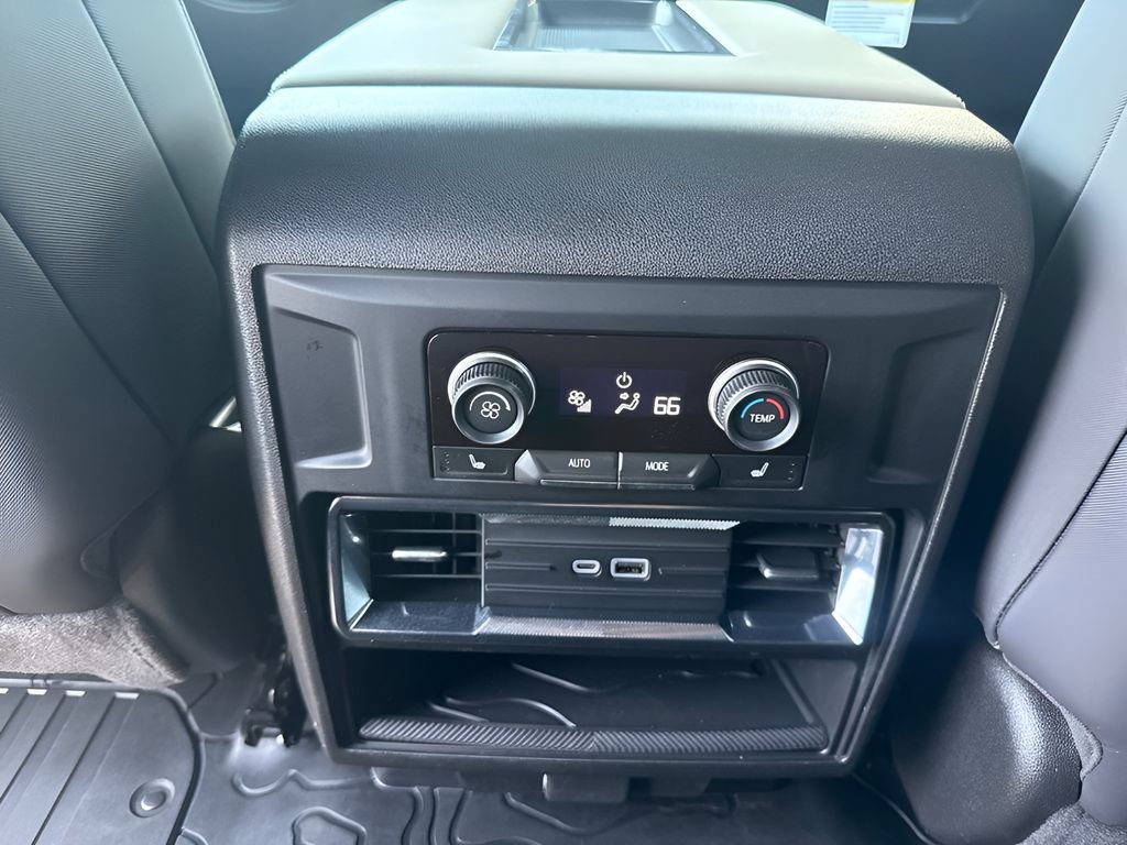 Used 2026 GMC Hummer EV SUV AWD/4WD image 15