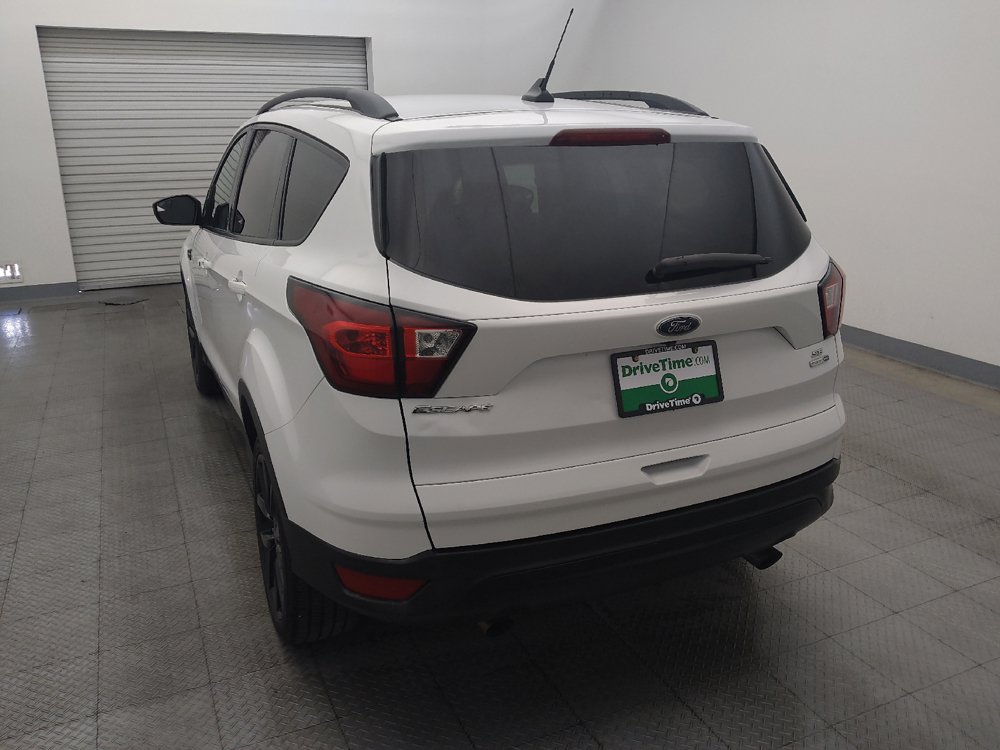 Used 2019 Ford Escape SE AWD/4WD image 6