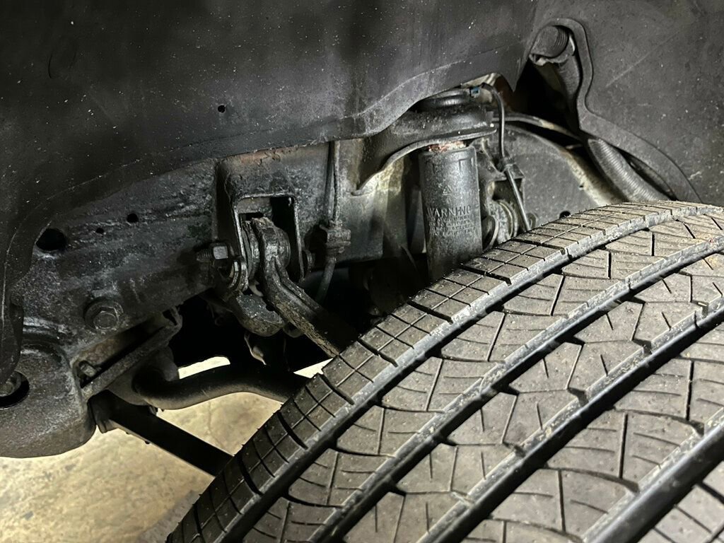 Used 2002 Chevrolet Tahoe Z71 image 76