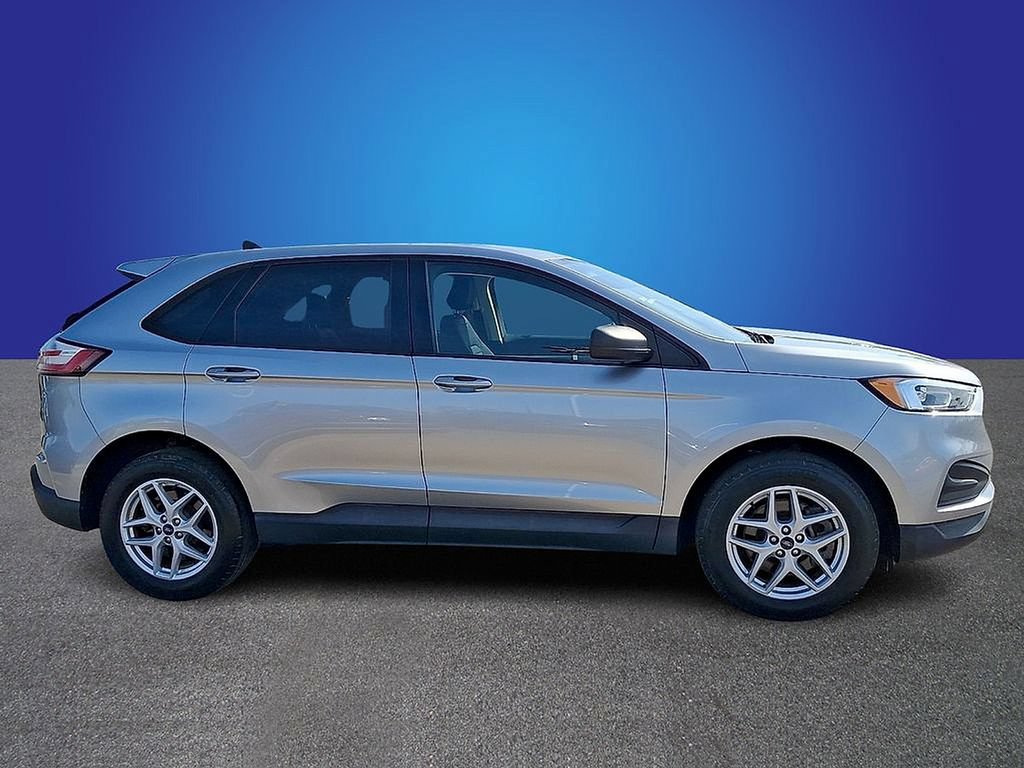 Used 2022 Ford Edge SE AWD/4WD image 4
