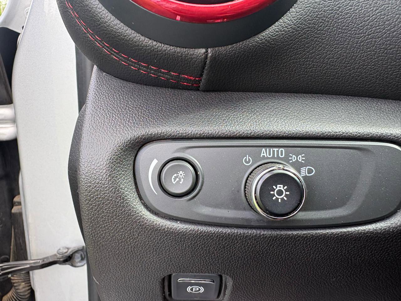 Used 2022 Chevrolet Blazer RS FWD image 12