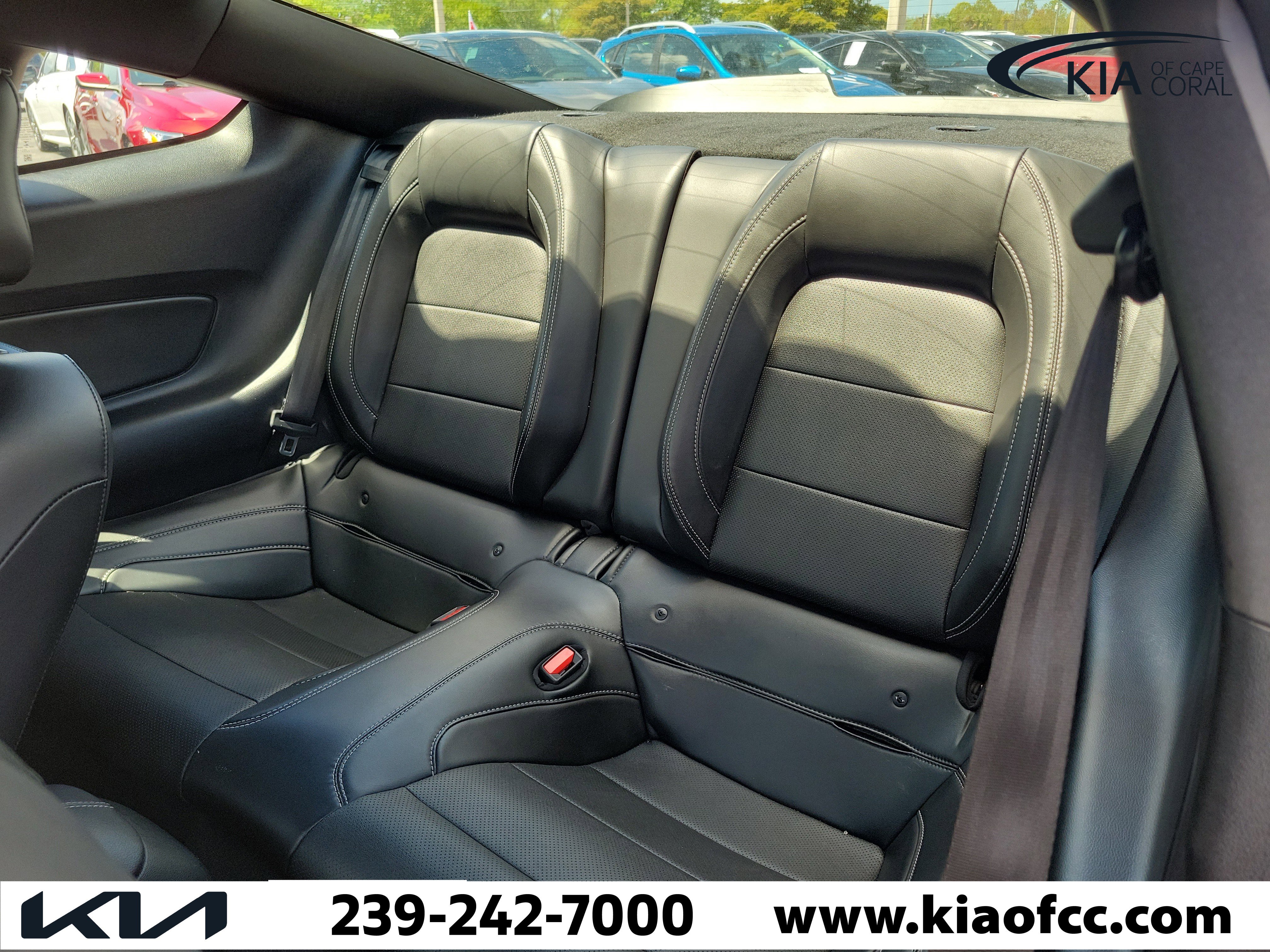 Used 2022 Ford Mustang GT Premium w/ Equipment Group 401A RWD image 13