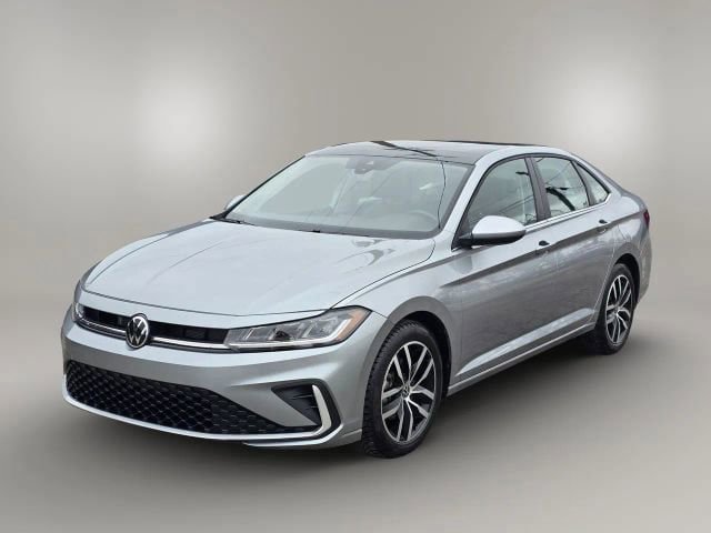 Used 2025 Volkswagen Jetta SE image 1