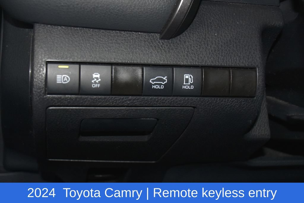 Used 2024 Toyota Camry LE FWD image 9