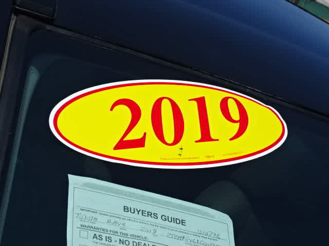 Used 2019 Toyota RAV4 Limited w/ Carpet Mat Package FWD image 6