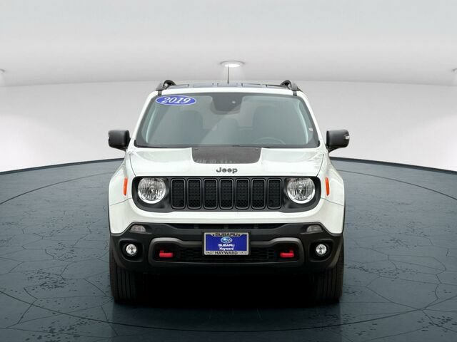 Used 2019 Jeep Renegade Trailhawk AWD/4WD image 9