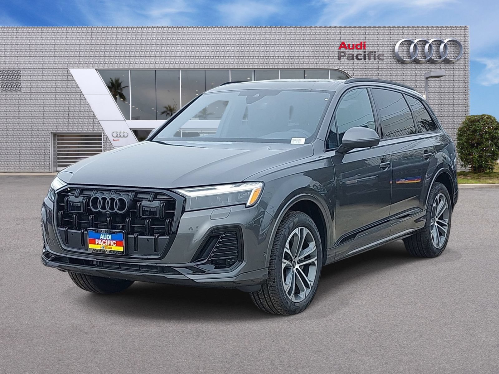 New 2026 Audi Q7 2.0T Premium Plus AWD/4WD image 1