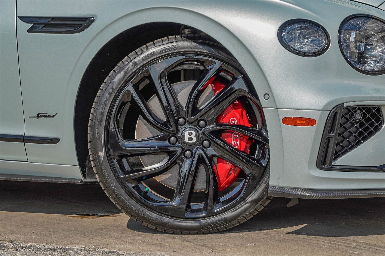 New 2026 Bentley Flying Spur Plug-In Hybrid image 7