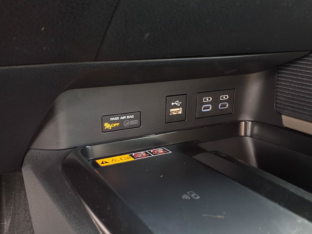Certified 2025 Toyota Camry SE w/ Multimedia Upgrade Package FWD image 13