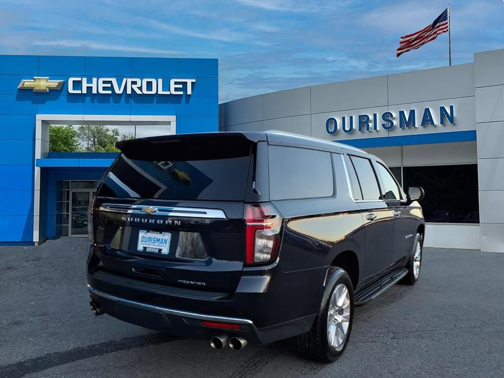 Certified 2023 Chevrolet Suburban Premier image 3