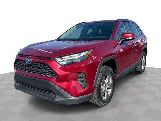 Used 2022 Toyota RAV4 XLE w/ Convenience Package