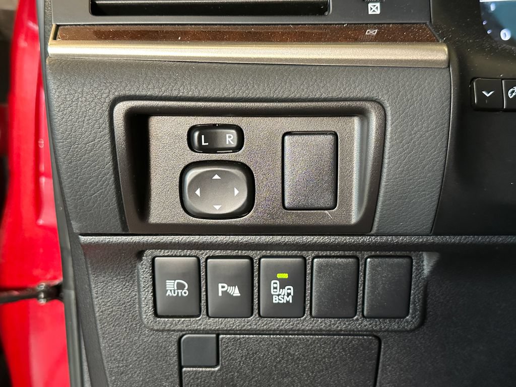 Used 2017 Lexus ES 350 w/ Luxury Package FWD image 18