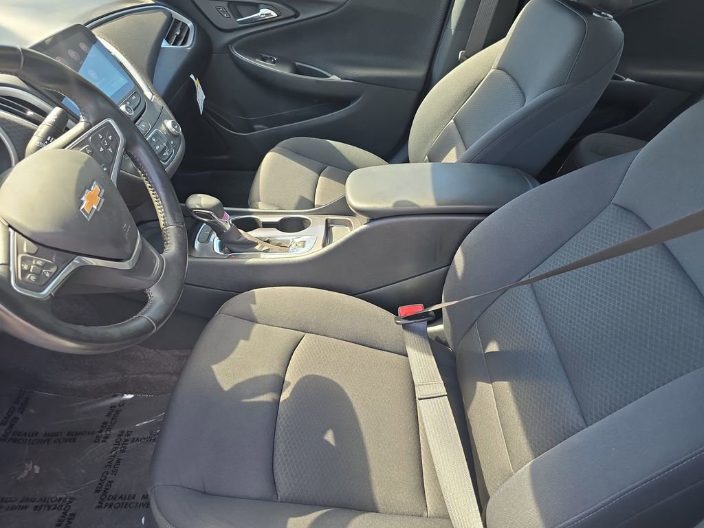 Used 2022 Chevrolet Malibu RS image 20