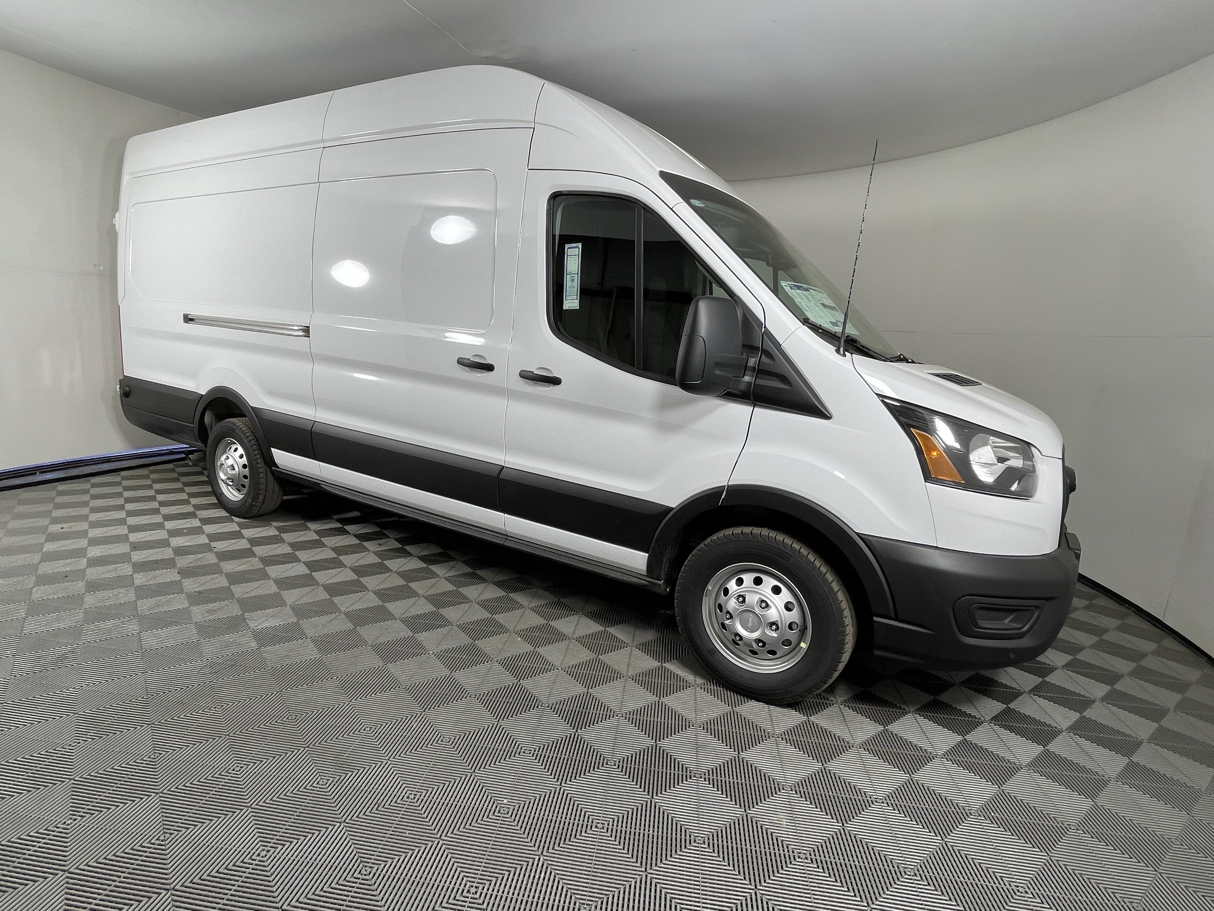 New 2026 Ford Transit 350 148 High Roof Extended AWD w/ Load Area Protection Package image 5