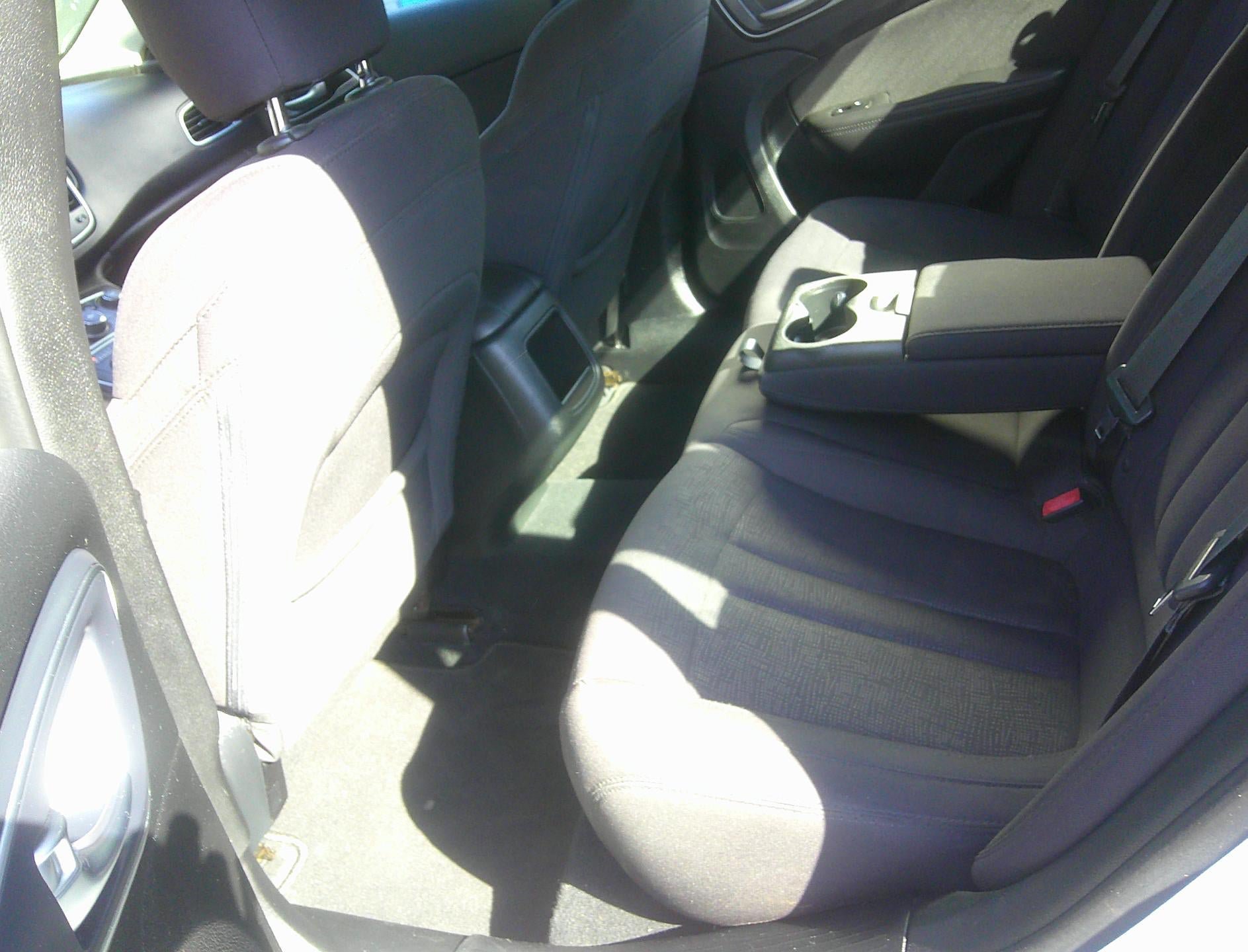 Used 2015 Chrysler 200 Limited FWD image 11