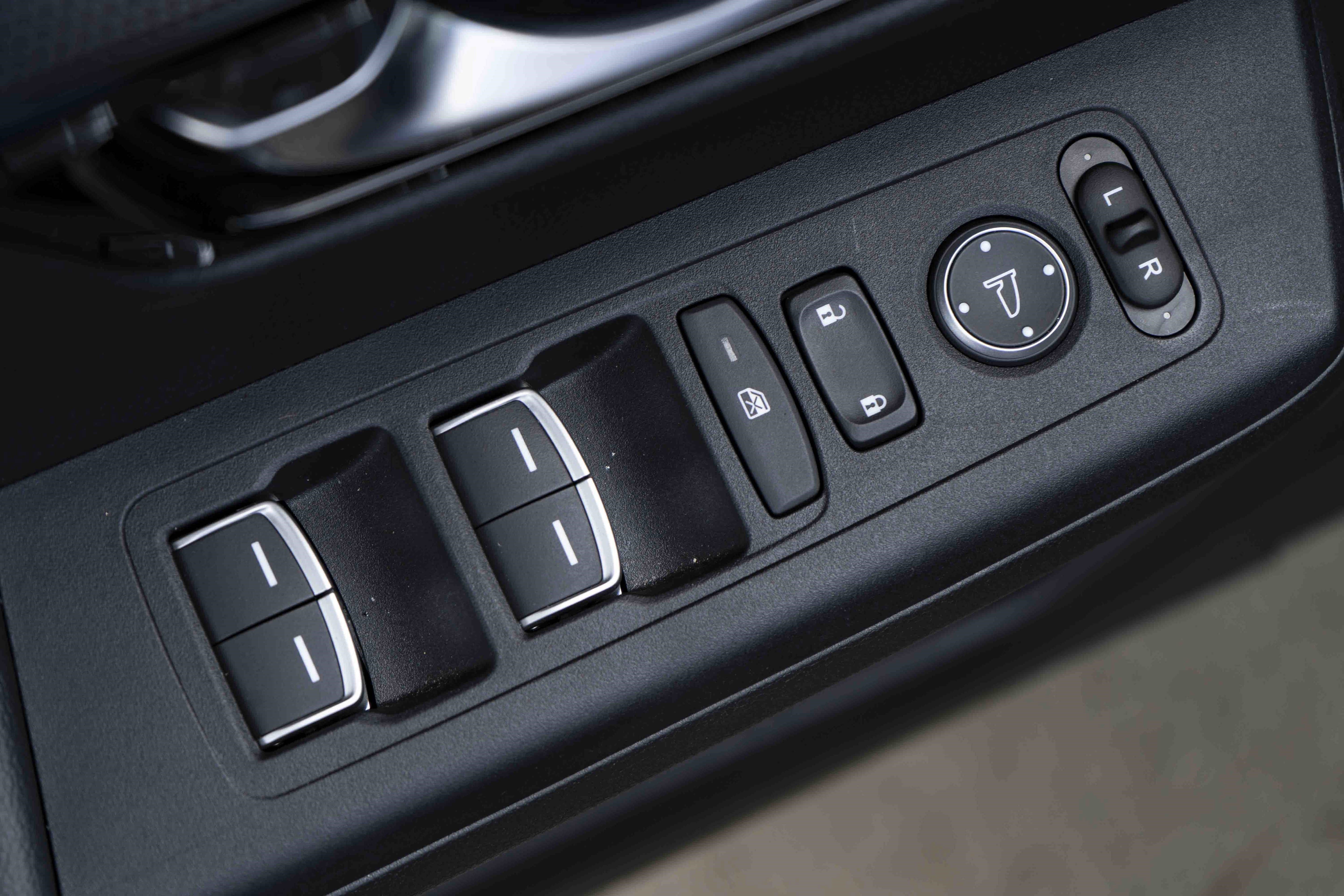 Used 2024 Honda CR-V Sport Touring image 37