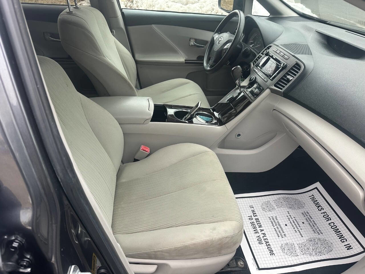 Used 2010 Toyota Venza FWD 4cyl 4dr Crossover image 8