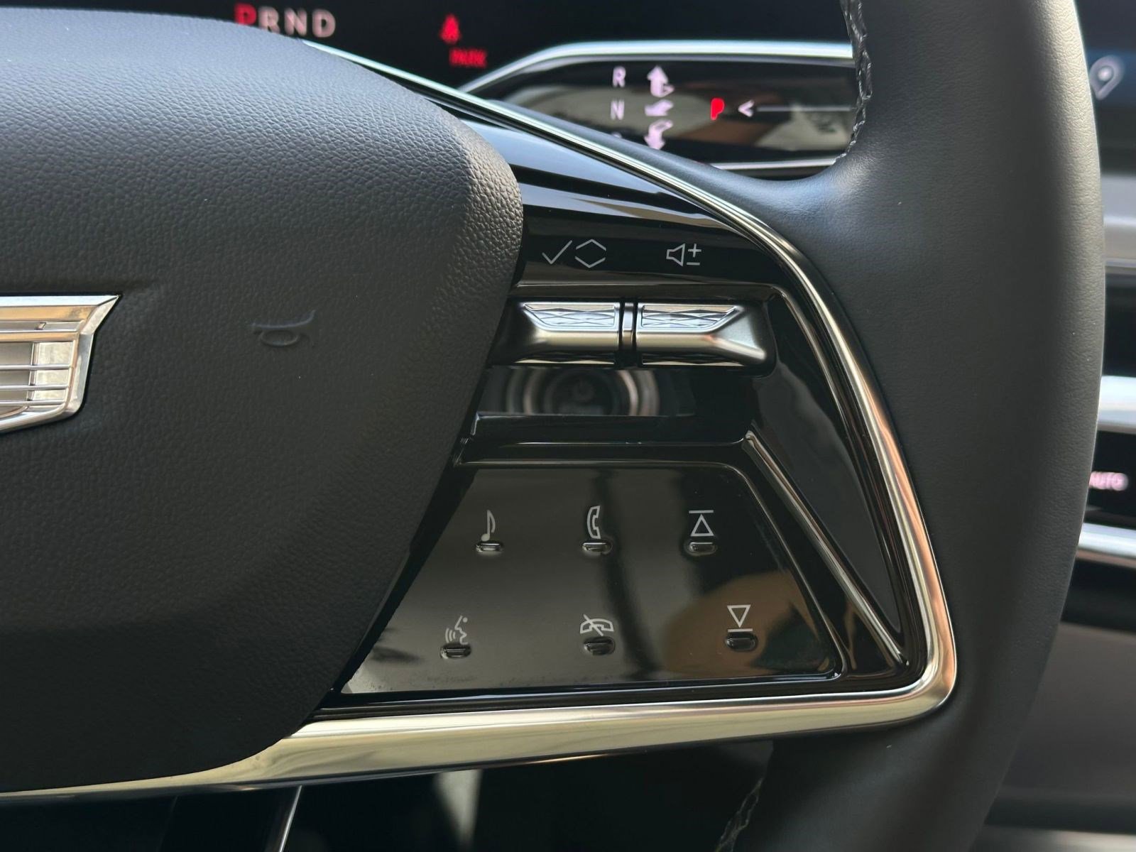 Certified 2024 Cadillac Lyriq Sport image 23