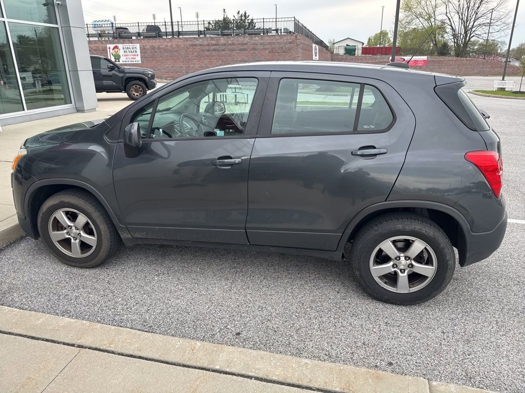 Used 2016 Chevrolet Trax LS image 4