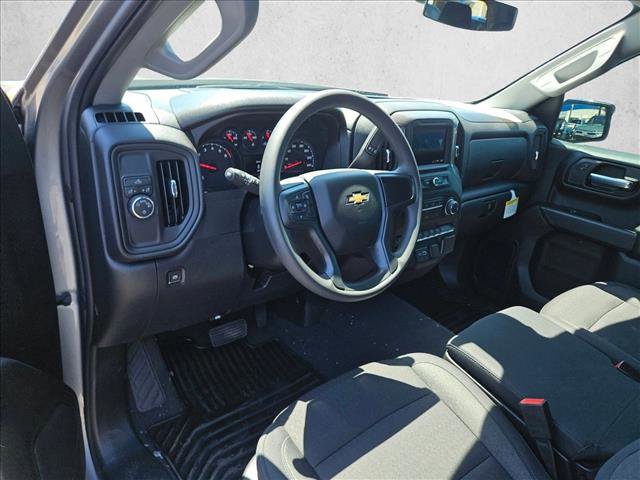 New 2026 Chevrolet Silverado 1500 Custom RWD image 3