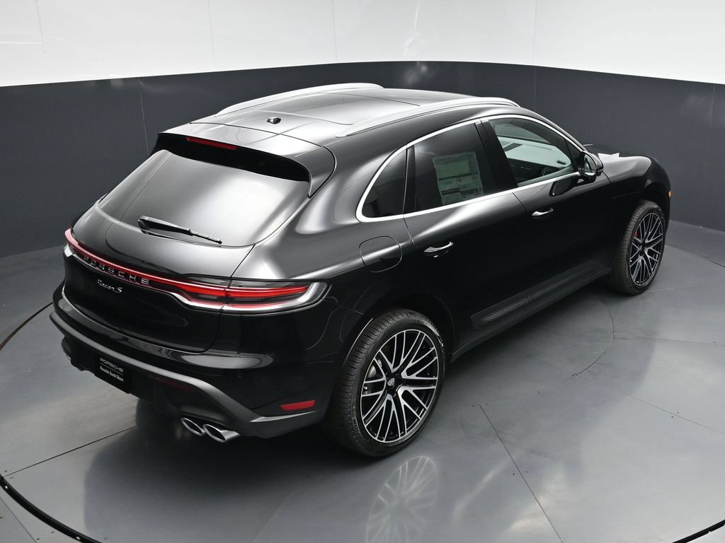 New 2026 Porsche Macan S AWD/4WD image 18